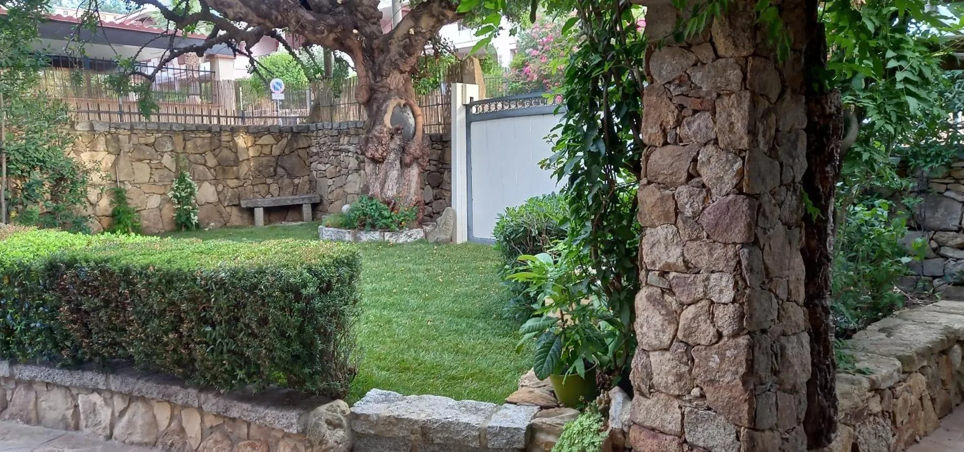 Il Glicine Appartement Villasimius Italië